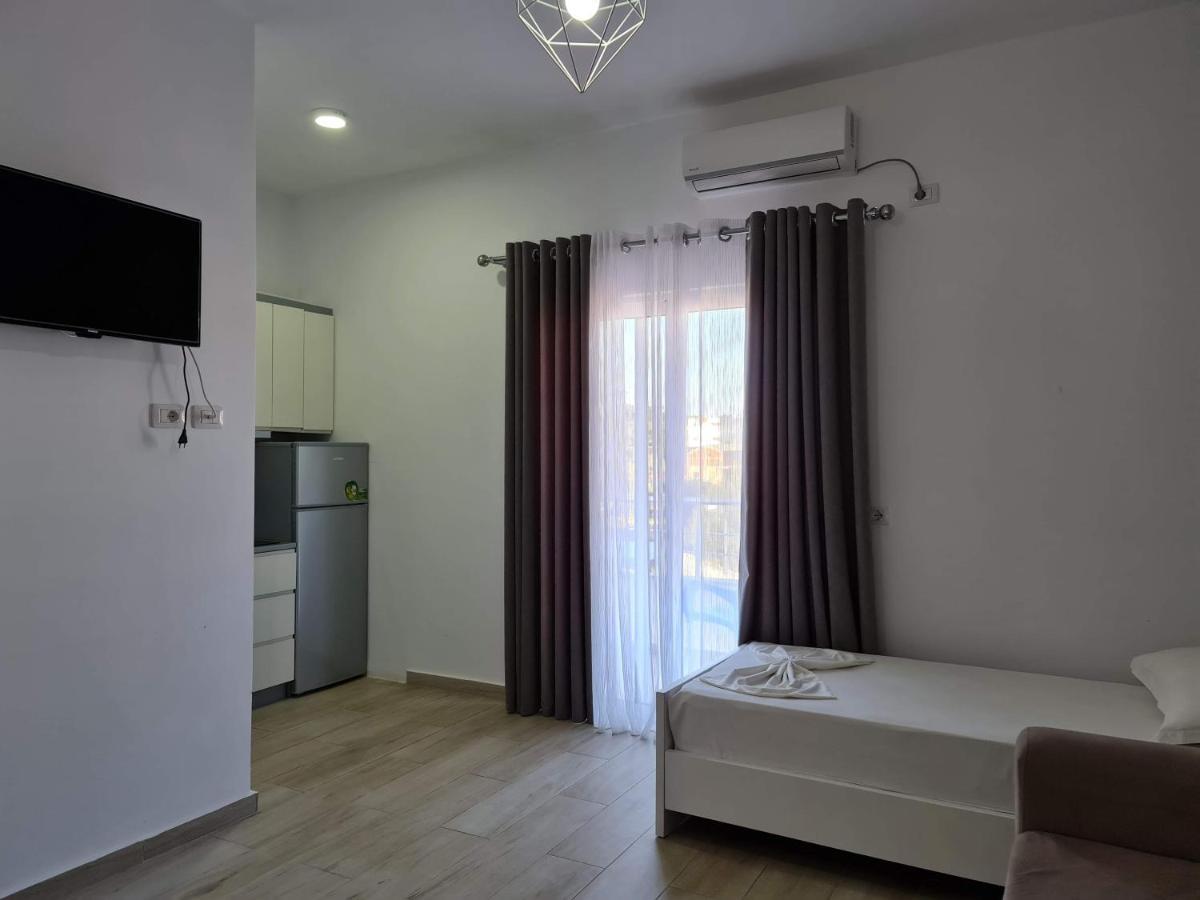 Summer Time Hotel Ксамил Экстерьер фото