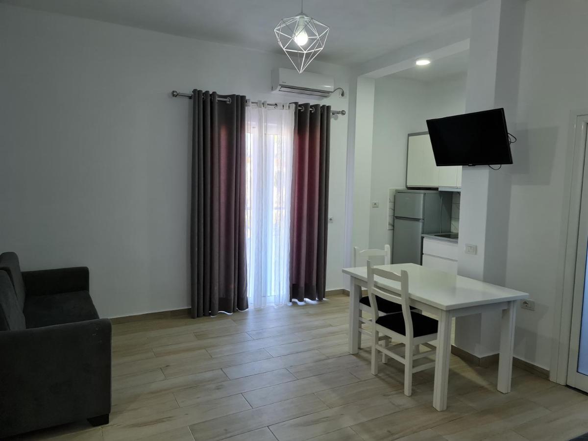 Summer Time Hotel Ксамил Экстерьер фото